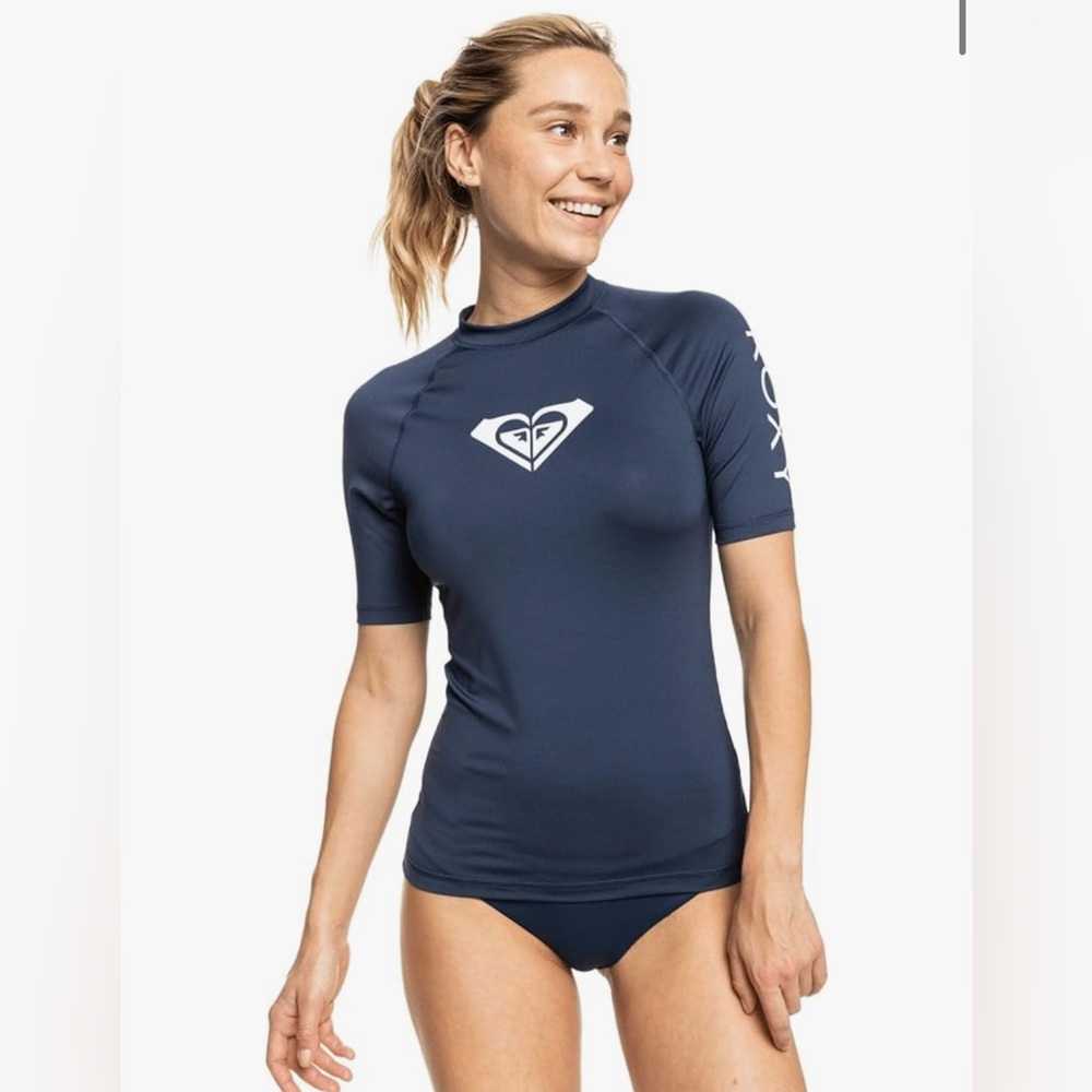 NWOT Roxy Rash Guard UPF 50+ (M)